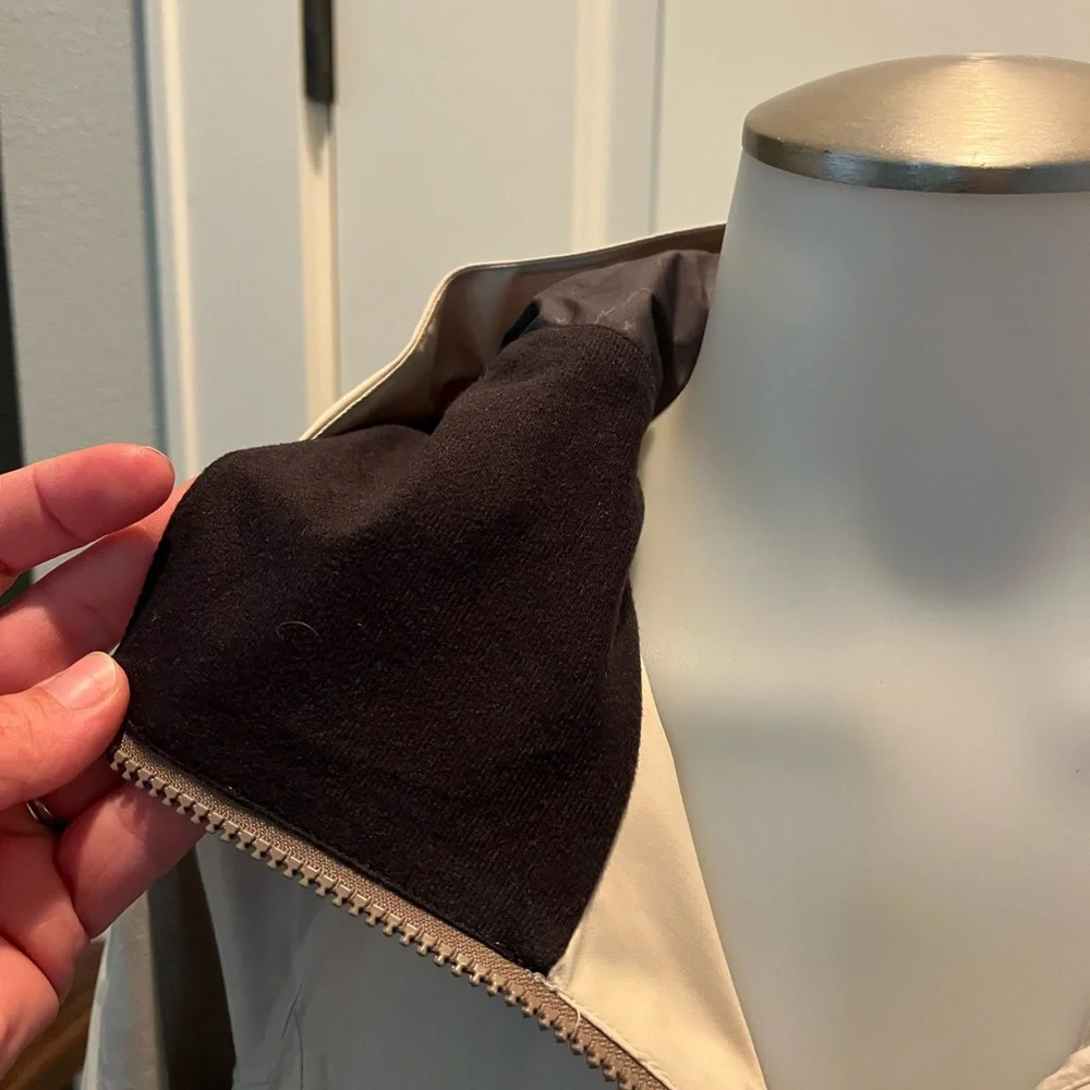 lululemon athletica Cream rain Trench Coat with Hood small jacket tan - Picture 10 of 17